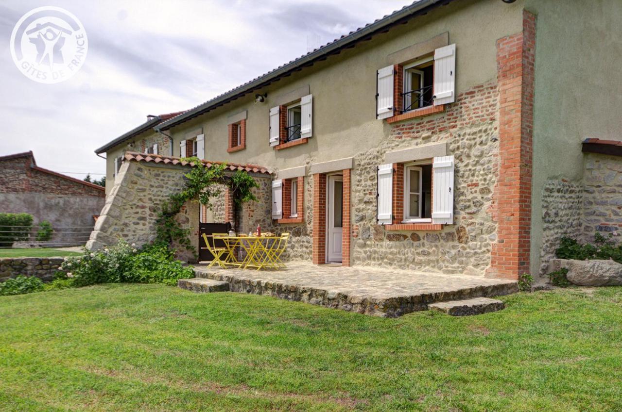 Chambres D'Hotes Ondine Et Igor Saint-Marcellin-en-Forez Kültér fotó